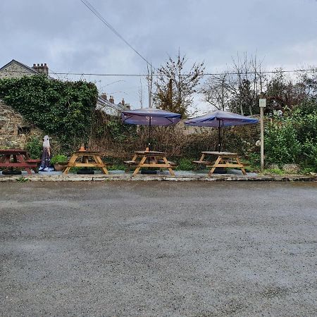 Earl Of Chatham Lostwithiel Exterior photo